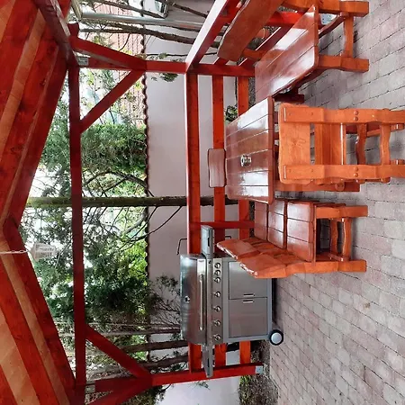 Flamingo Vendeghaz 3*