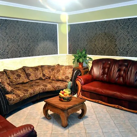 Flamingo Vendeghaz Bed and breakfast Eger