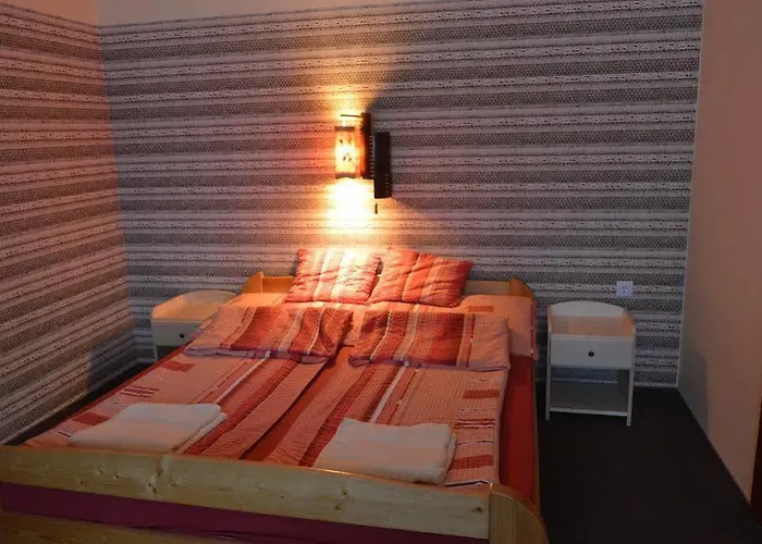 Bed & Breakfast Flamingo Vendeghaz 3*